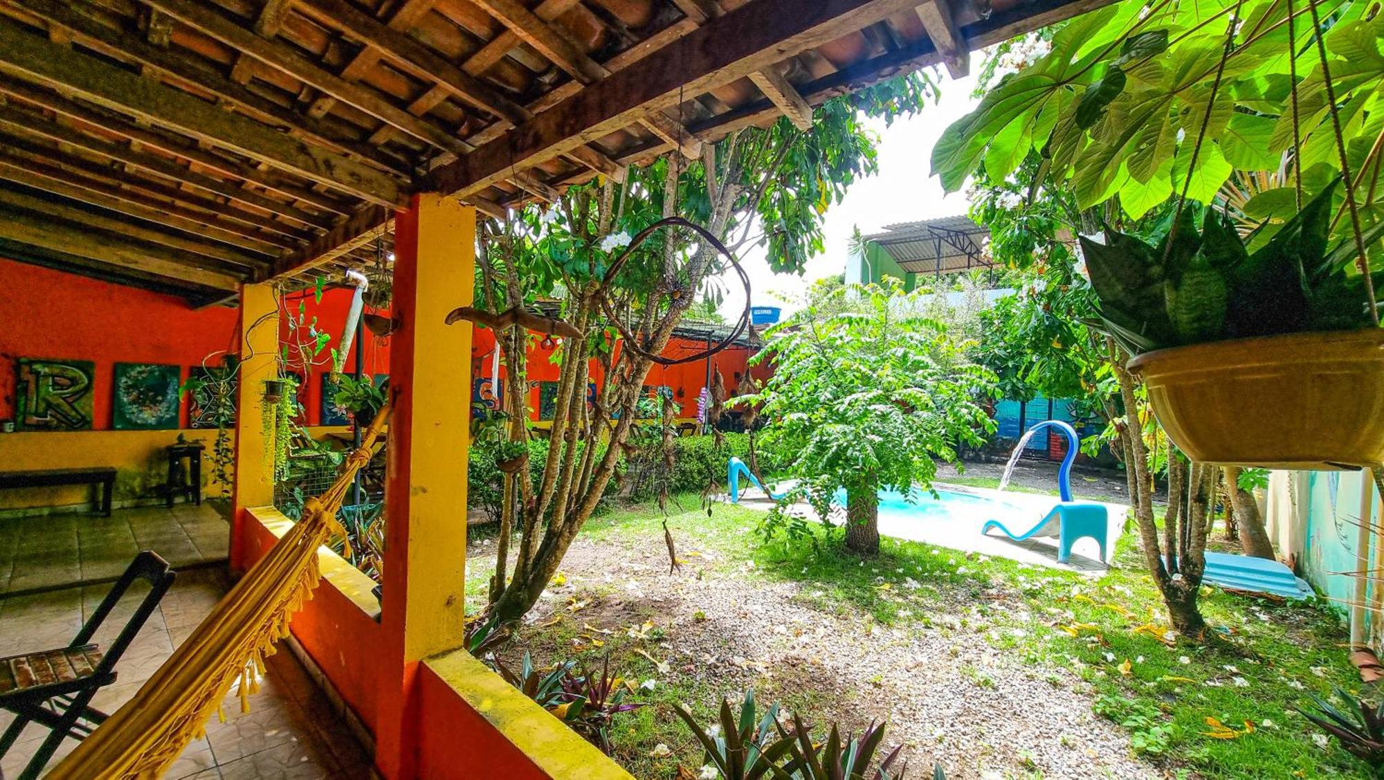 Proxima Estacion Hostel Масейо Экстерьер фото